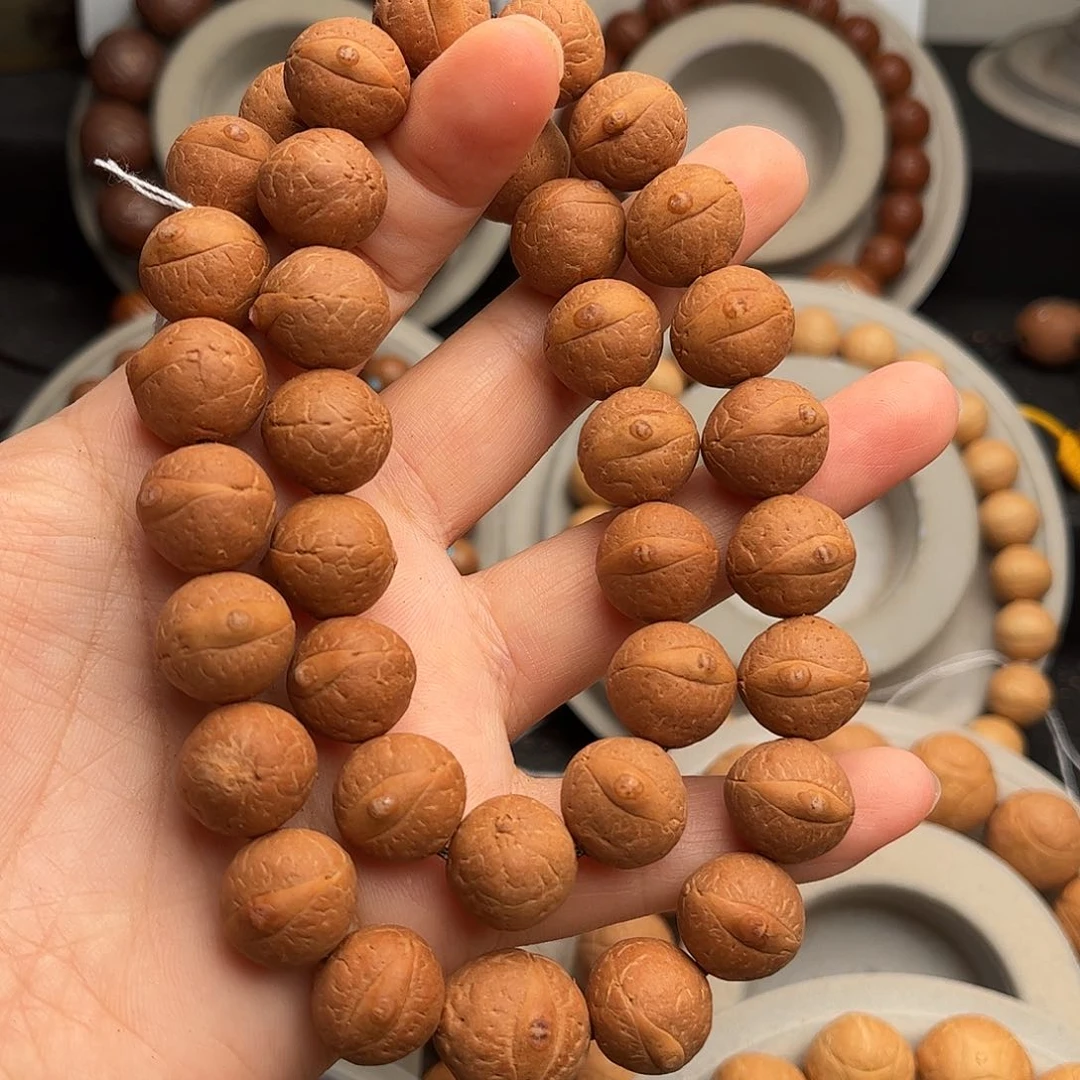 凤眼菩提手串13.5手持红皮36颗