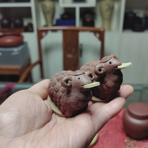 茶杯紫砂生肖羊一对手工制作