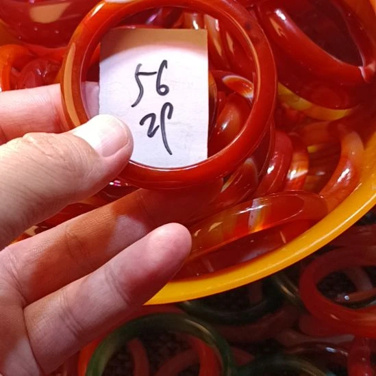 玛瑙/玉髓未镶嵌手镯