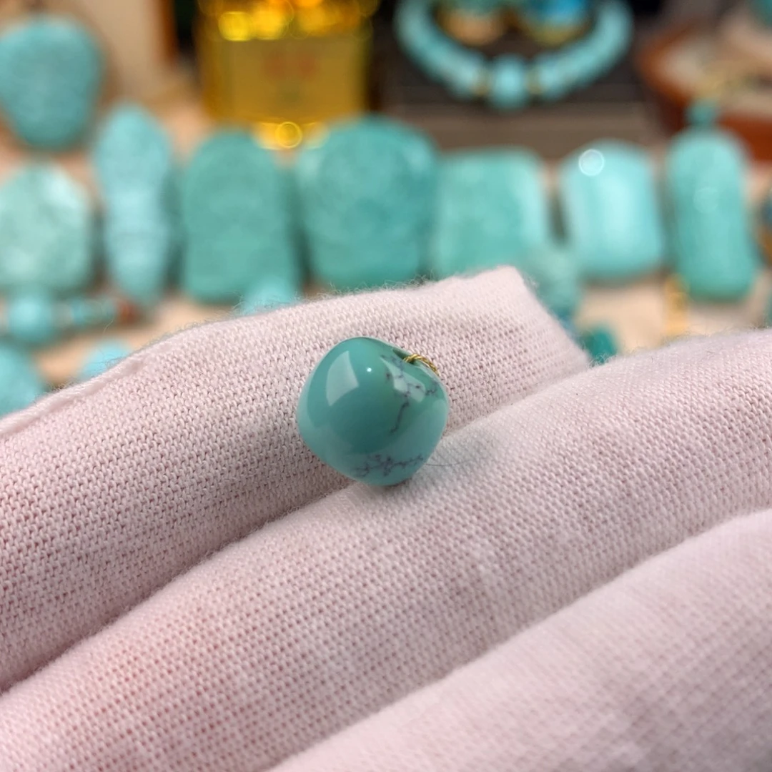 绿松石未镶嵌老型卡9.8