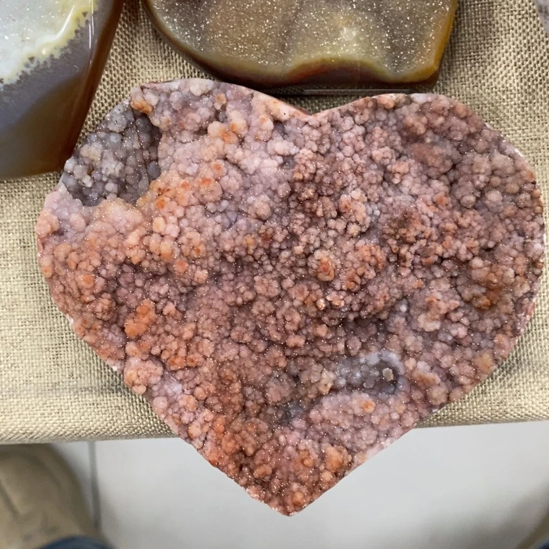 水晶水晶爱心有瑕疵未镶嵌