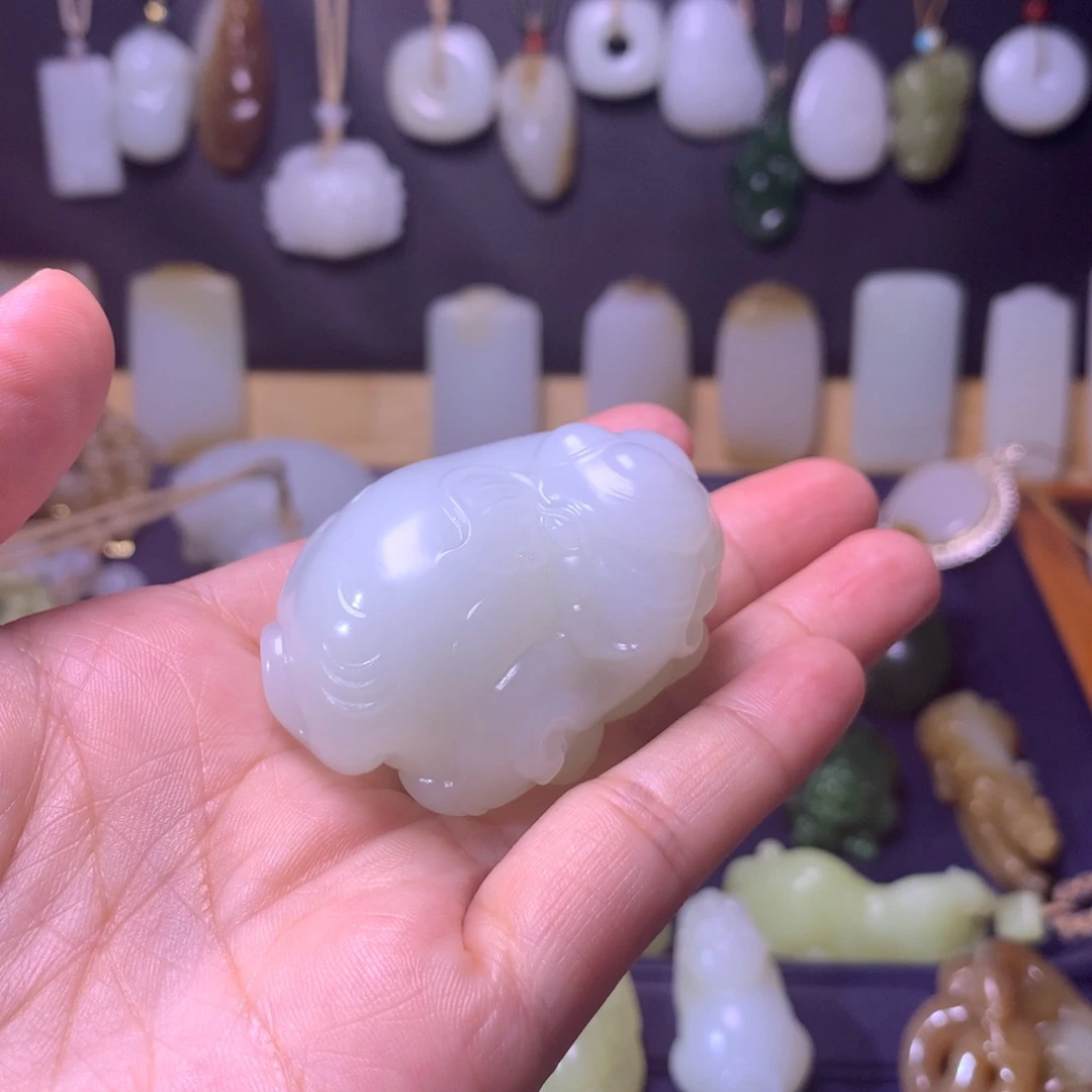 和田玉未镶嵌挂件