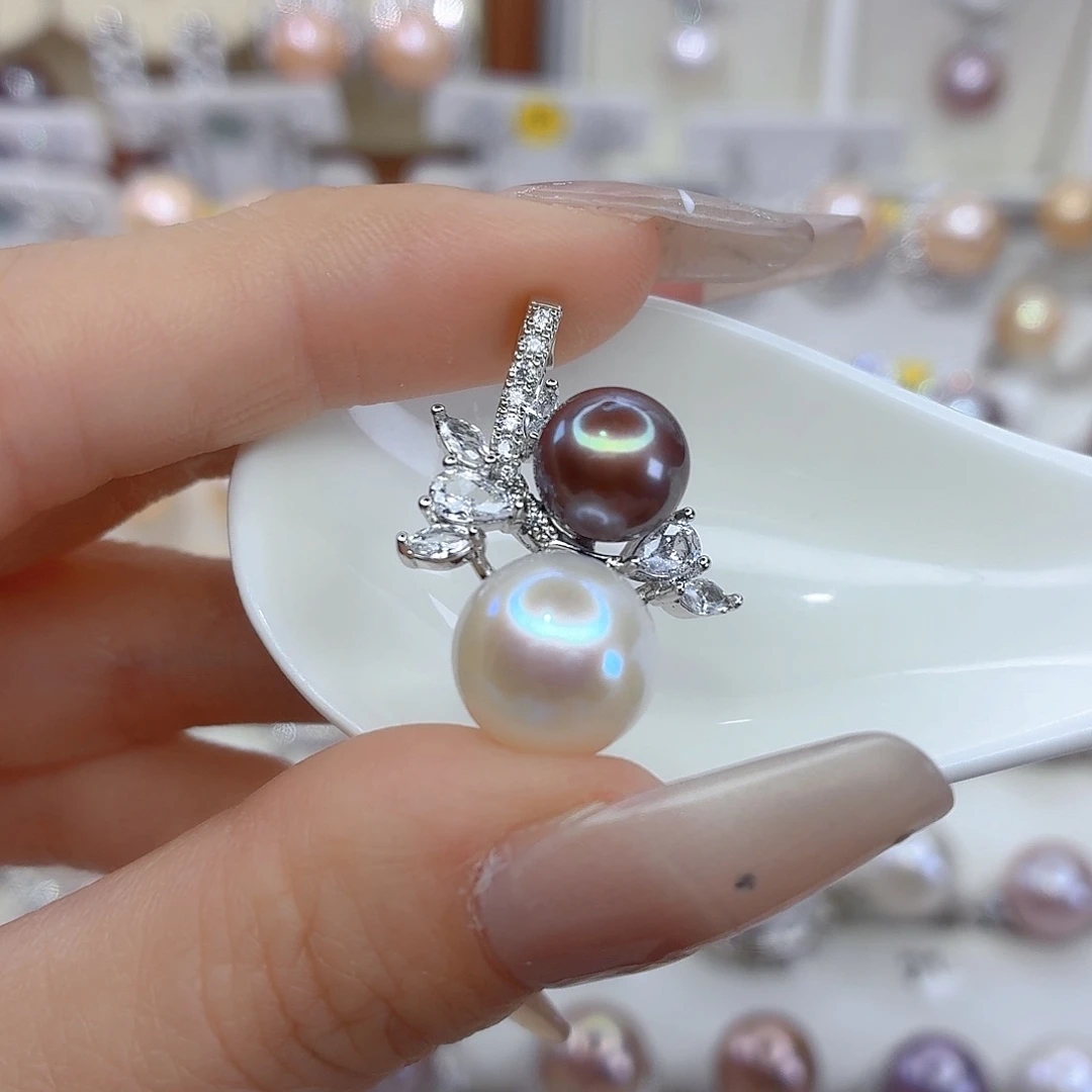 淡水珍珠合金颈饰