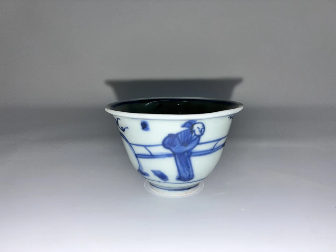 北辰藏品人物青花小杯