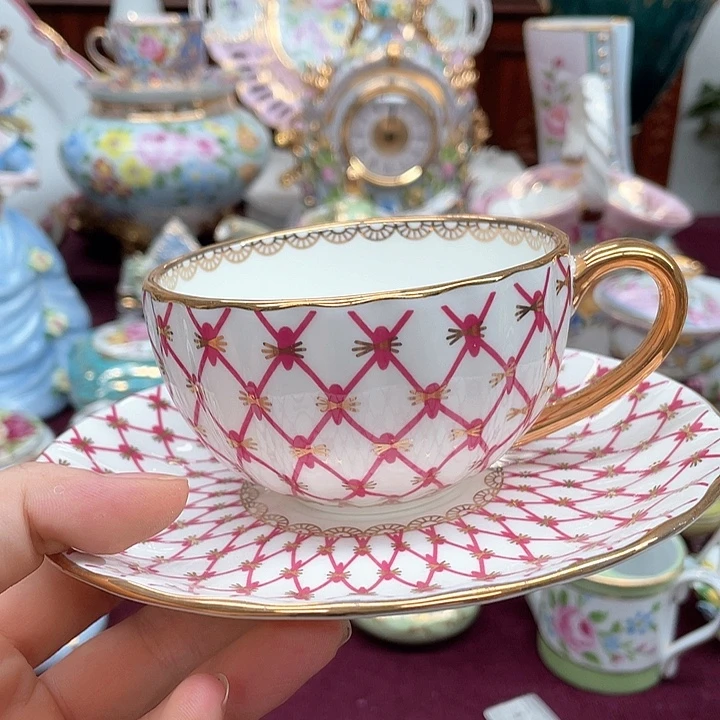 杯碟陶瓷摆件陶瓷