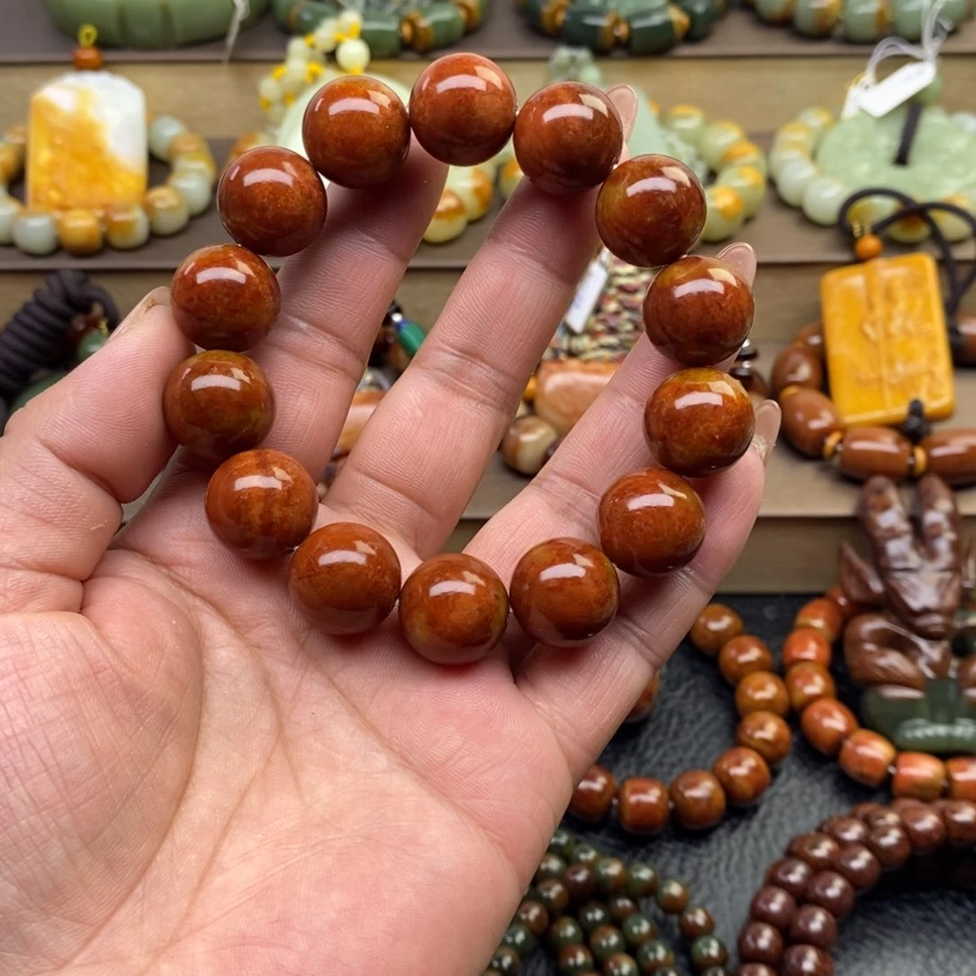 透闪石质玉未镶嵌手串