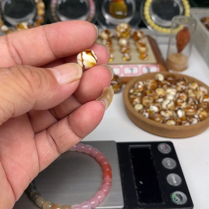 猴头核桃吊坠34号