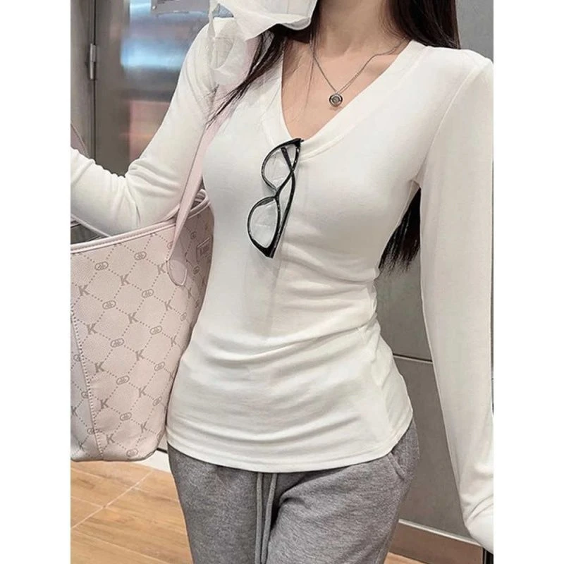 韩系chic甜辣气质V领修身T恤女装设计感简约长袖显瘦百搭时尚上衣
