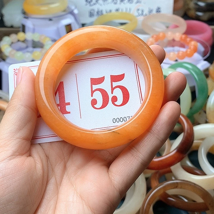 石英质玉（黄龙玉）未镶嵌手镯