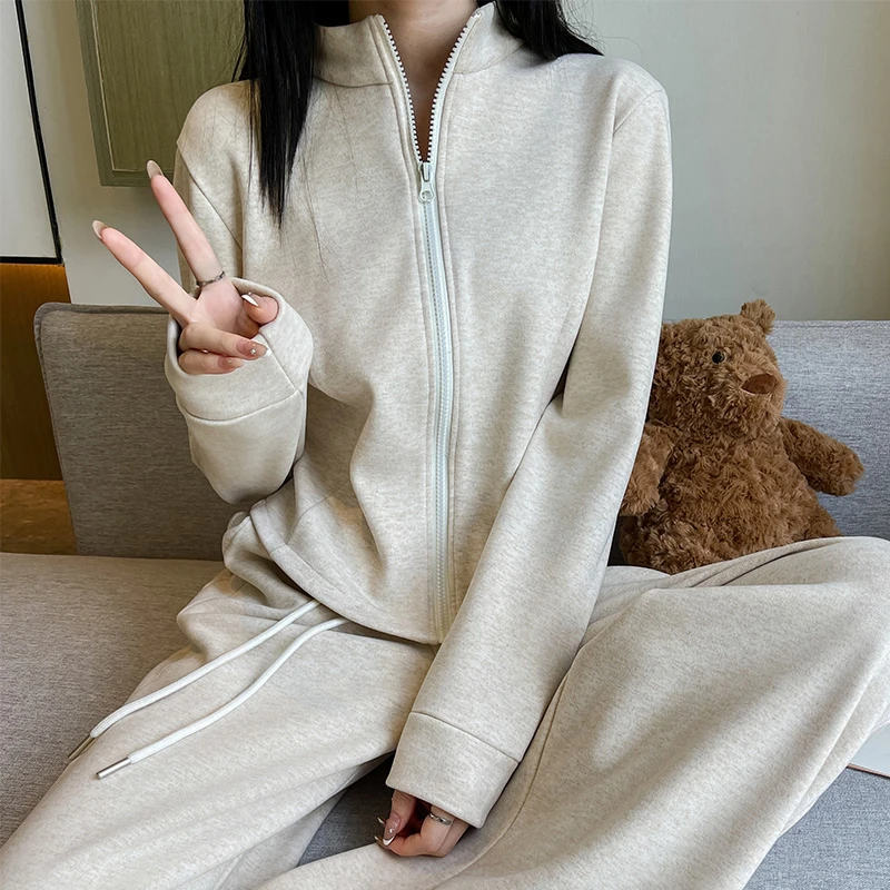 灰色运动套装女秋季2025新款羊绒卫衣外套休闲裤子两件套慵懒风