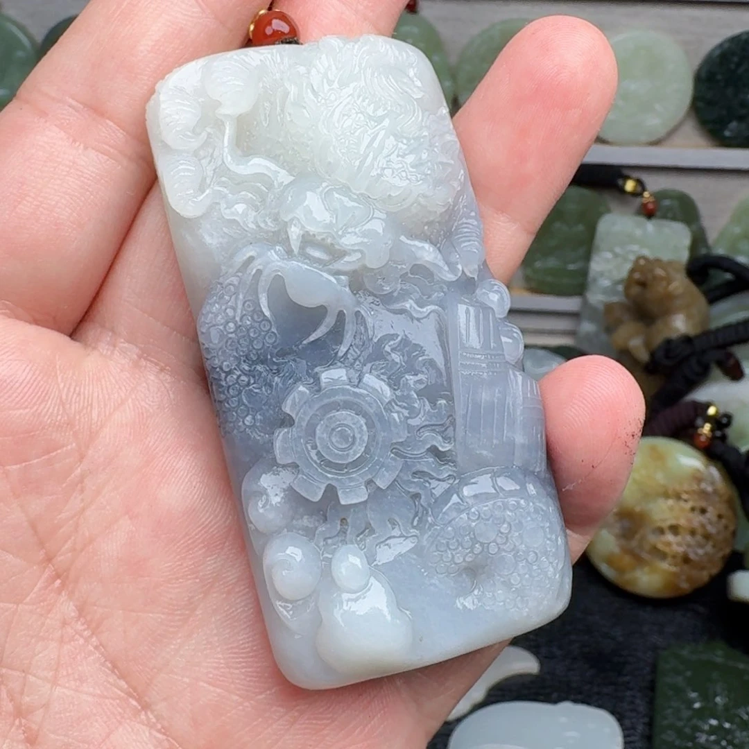 和田玉未镶嵌颈饰入*龙