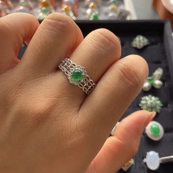 翡翠戒指银S925镶嵌戒指