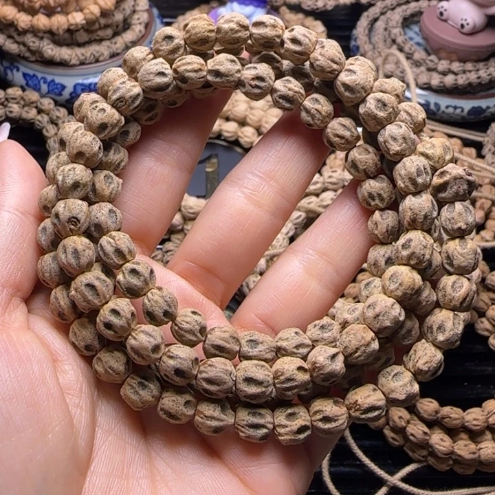 爱***@吊坠柏香籽/百香籽