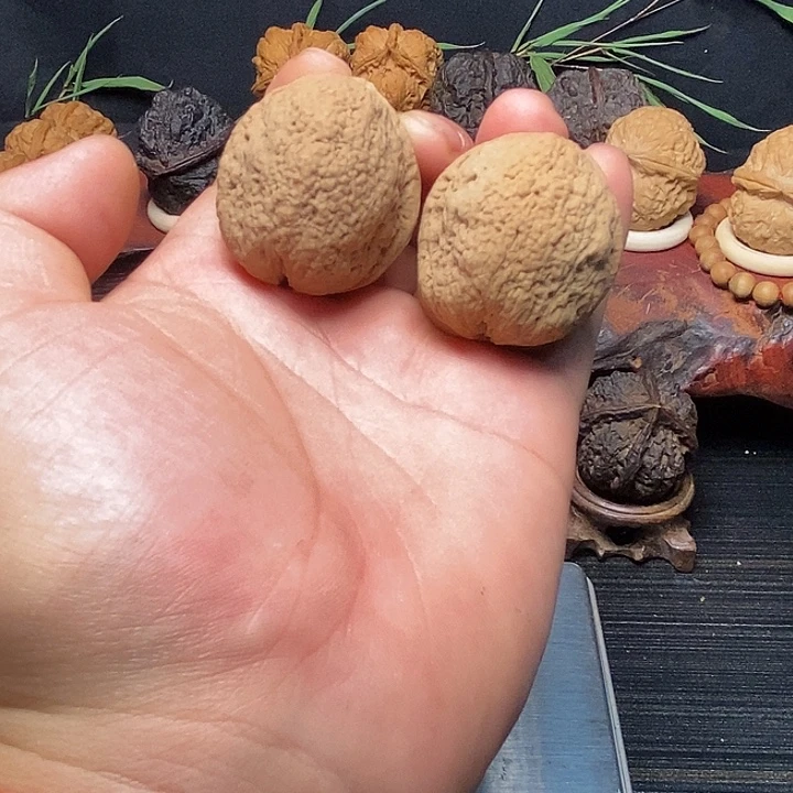 吊坠文玩核桃云南铁核桃放福利3