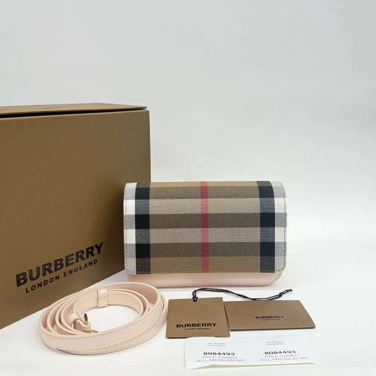 95新/博柏利/C12025113376/[251030CZ02]