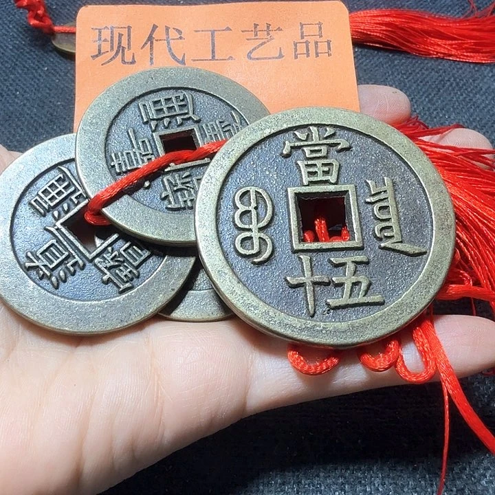 铜大***8花钱现代工艺品