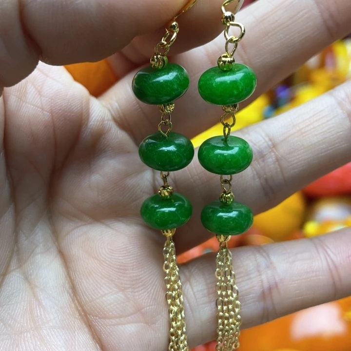 树脂制品99号绿色耳坠