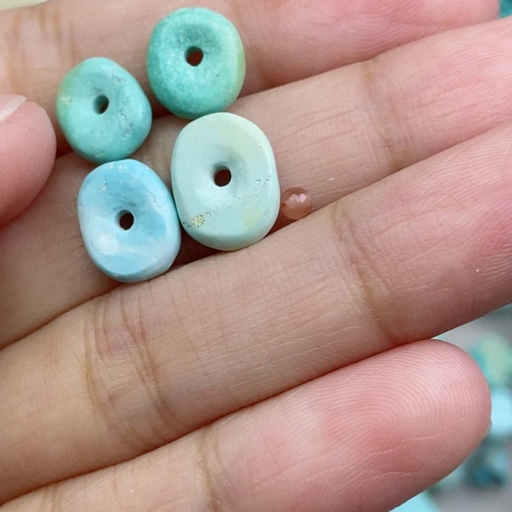 南红玛瑙未镶嵌珠宝奇石