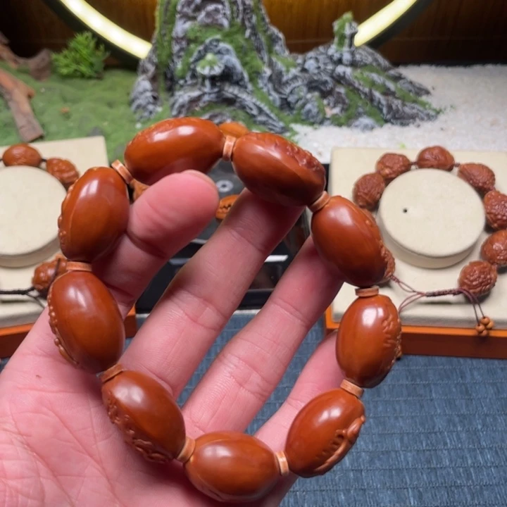 橄榄核手串/手链无相佛111