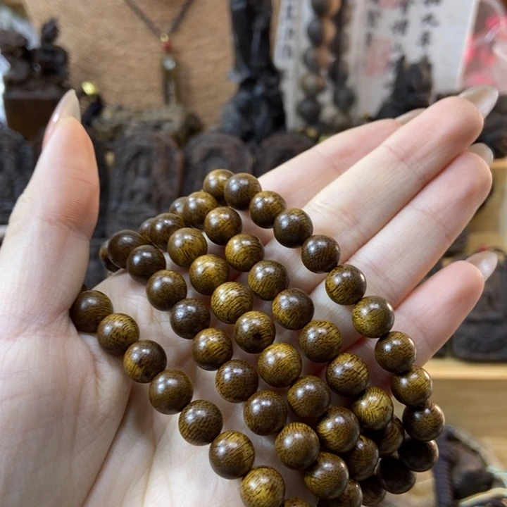 木芽庄黄奇楠108颗