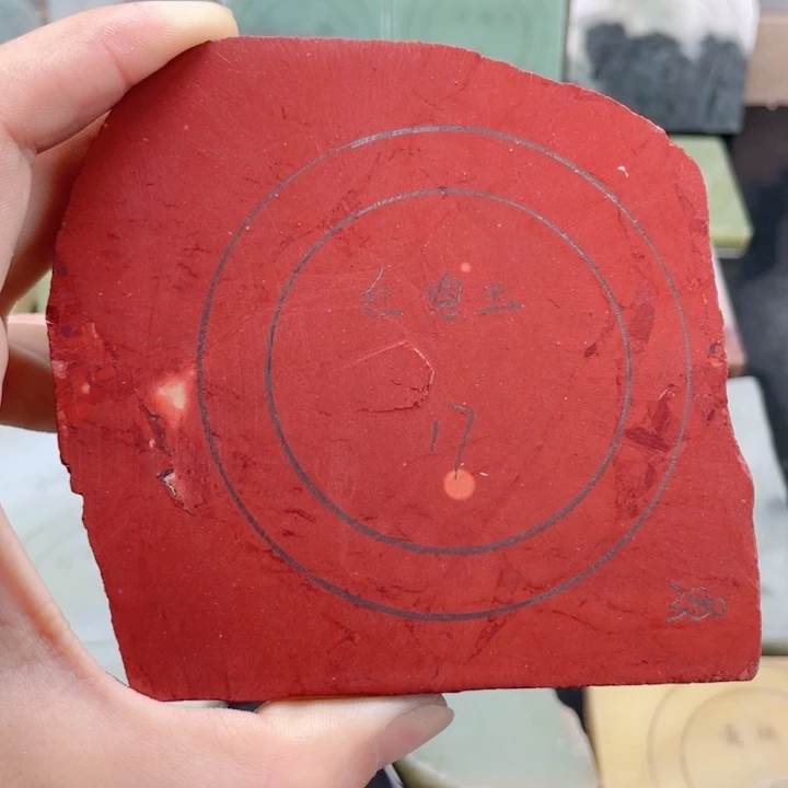 石英质玉未镶嵌手镯定制