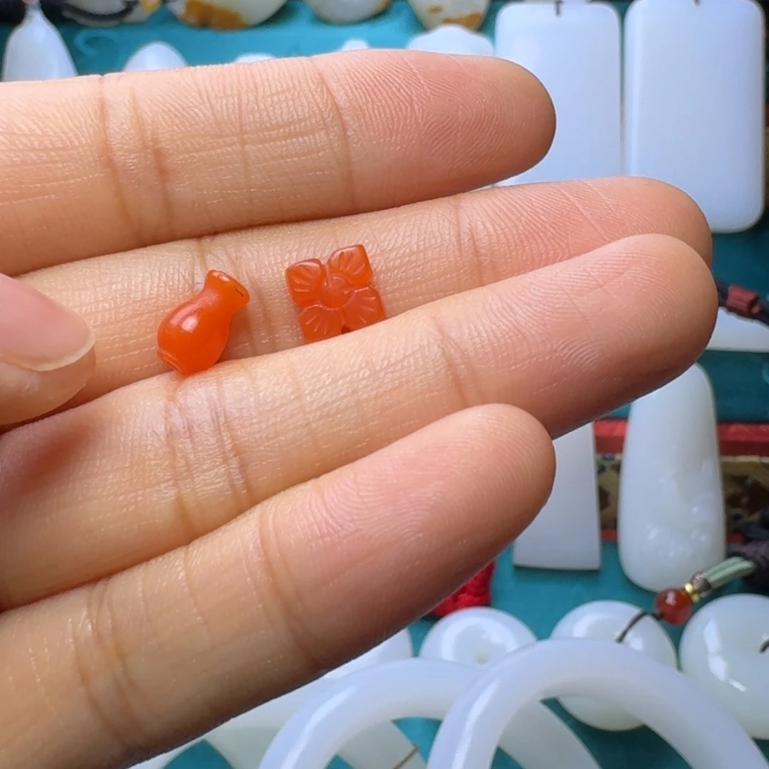 和田玉颈饰未镶嵌小*