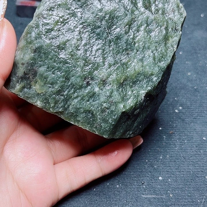 和田玉未镶嵌珠宝奇石