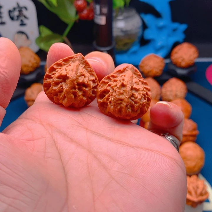 桃核把件野生小手捻