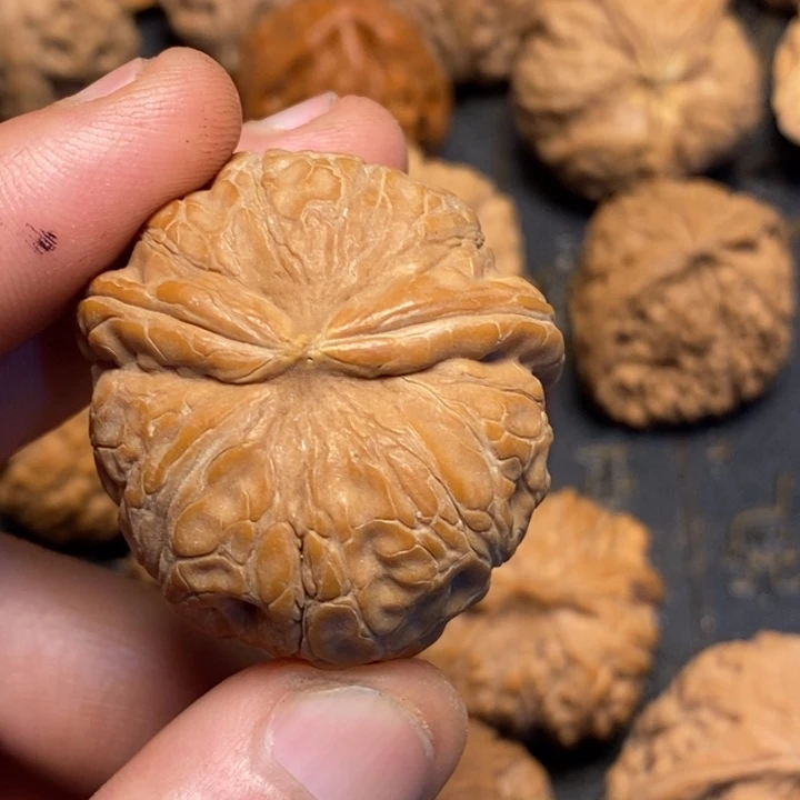 文玩核桃吊坠k*i文玩核桃异形单只