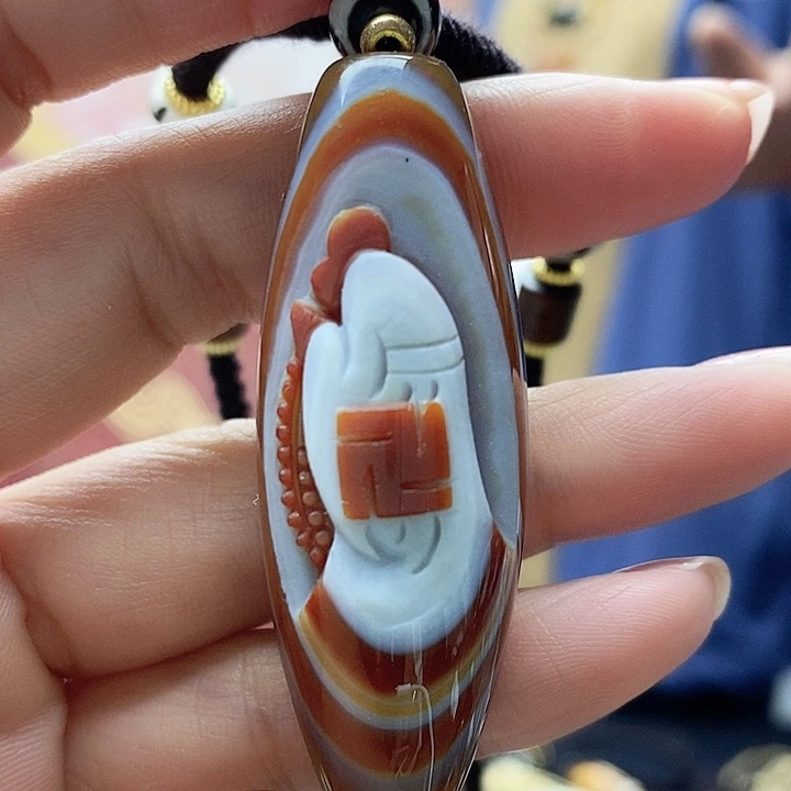 玛瑙/玉髓（覆膜）颈饰合金