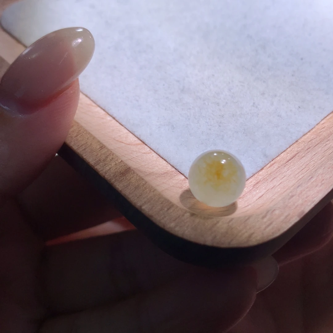 翡翠散珠上新冰透雪梨黄卡9.57