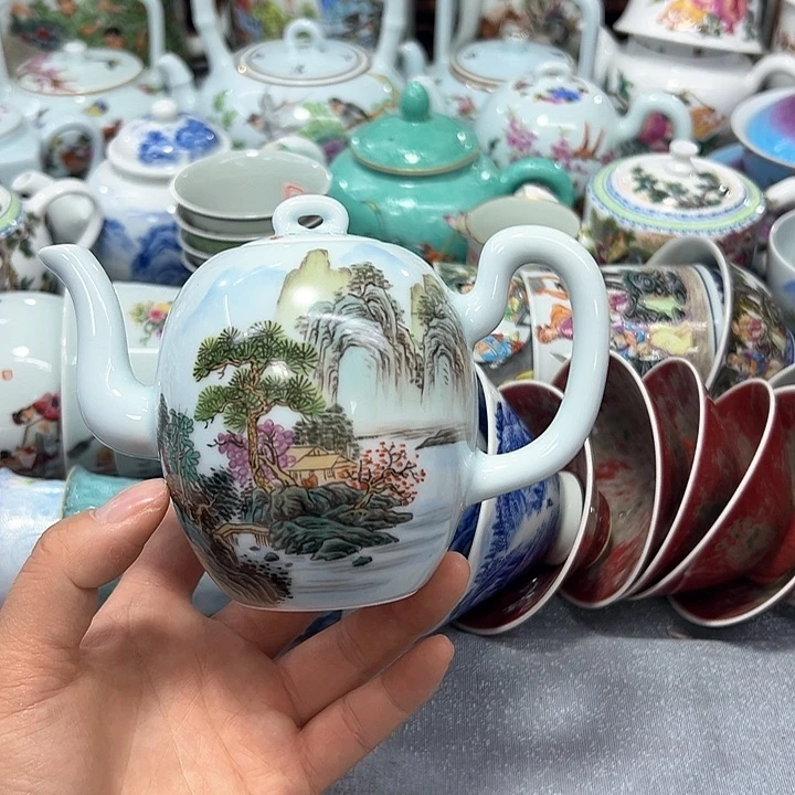 景德镇陶瓷艺术品