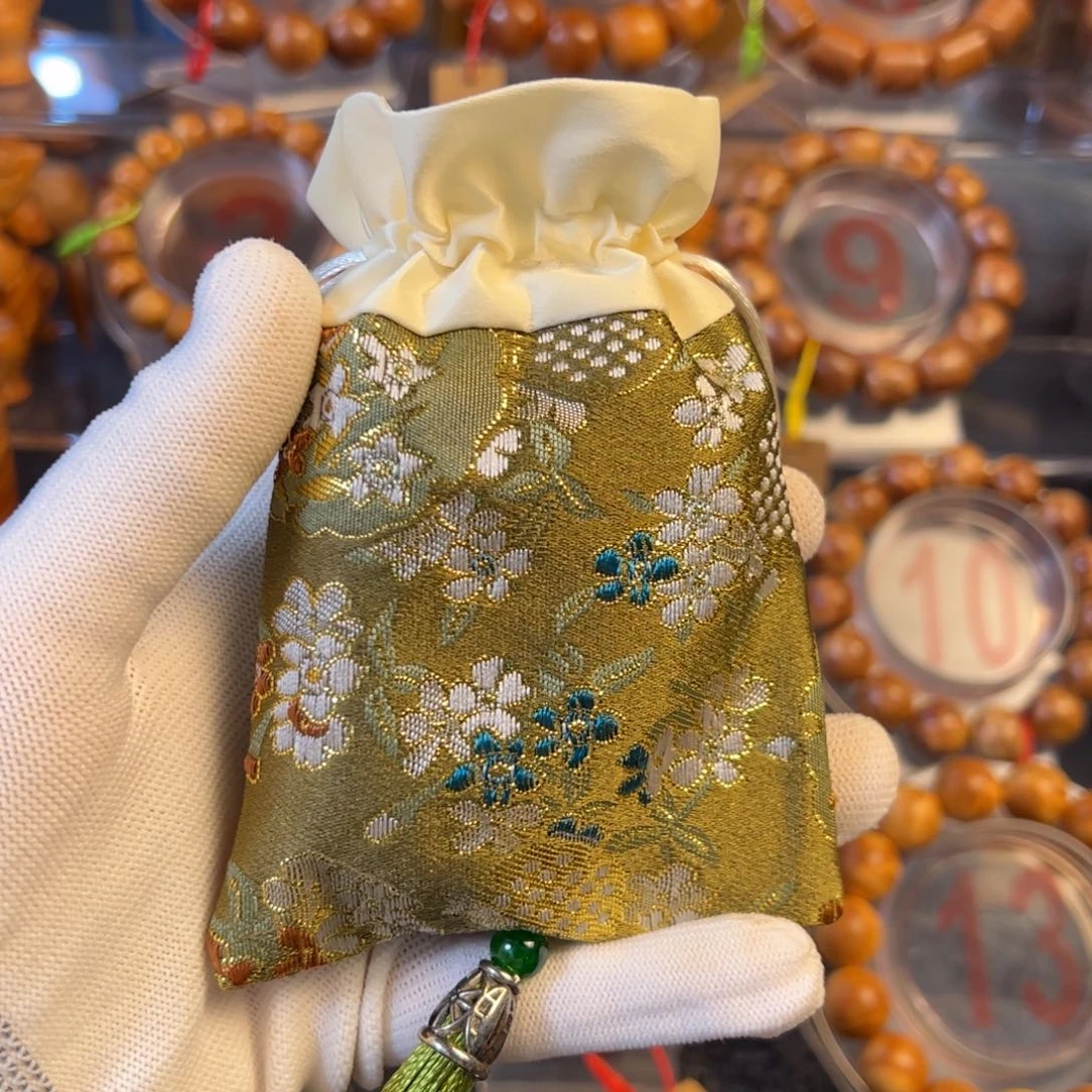 柏木（崖柏）太行崖柏香包