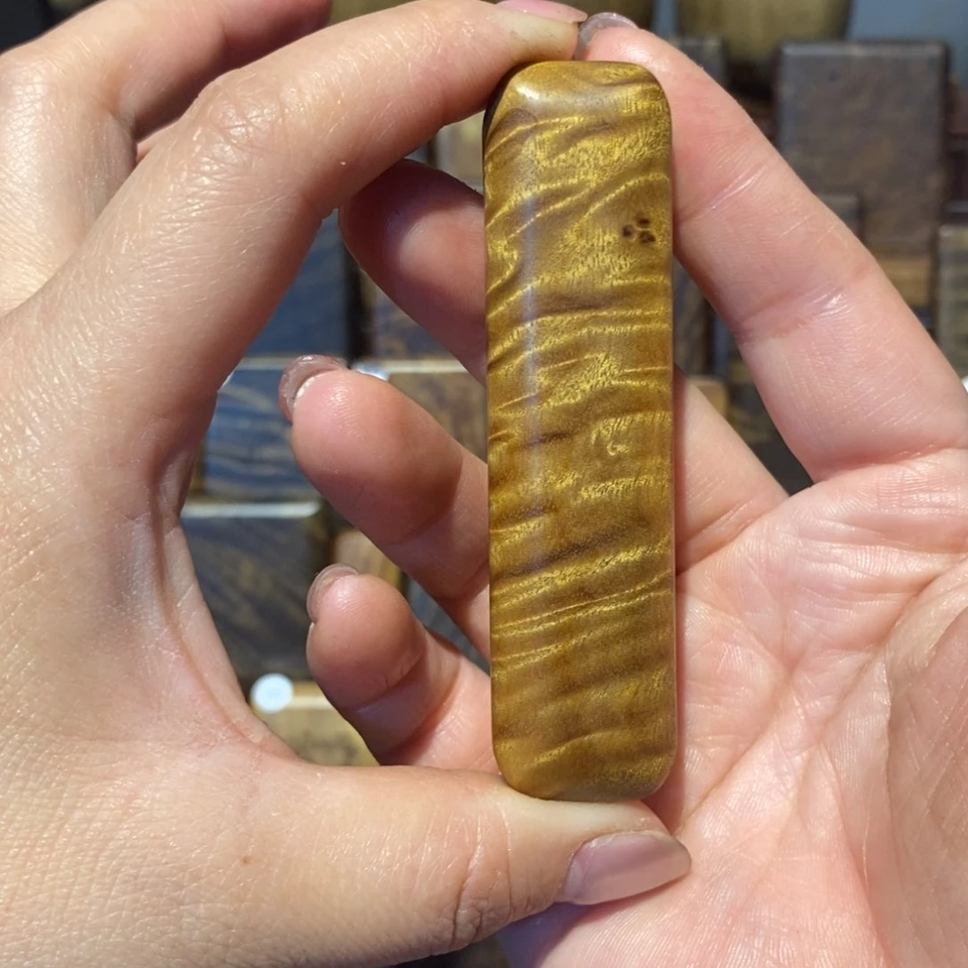 金丝楠无事牌希****_金丝楠木小叶桢楠