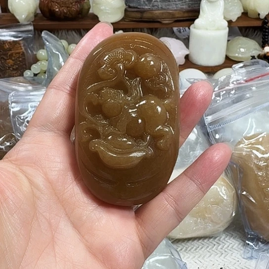 月****砖雕石头手把件不退不换