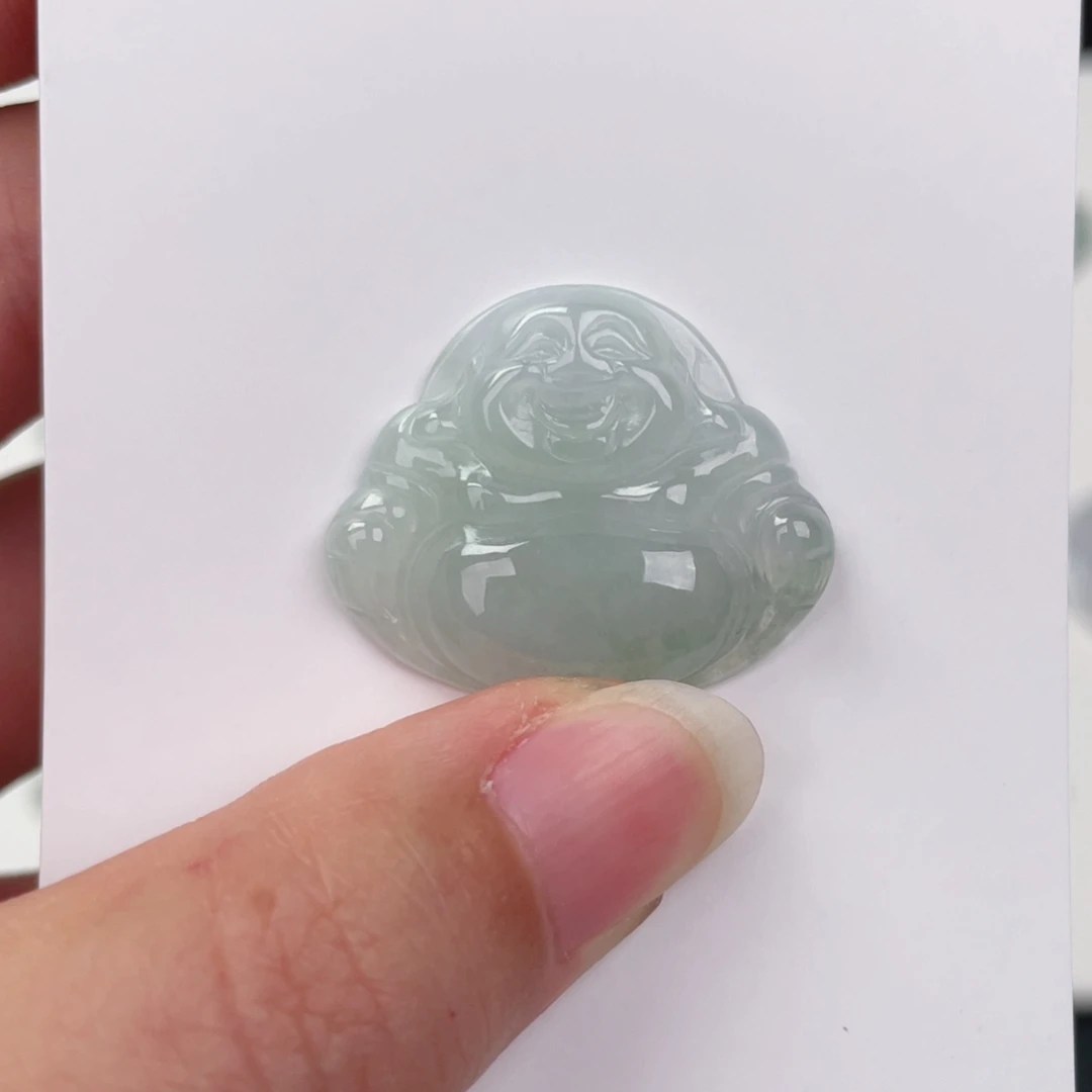 翡翠未镶嵌颈饰佛公