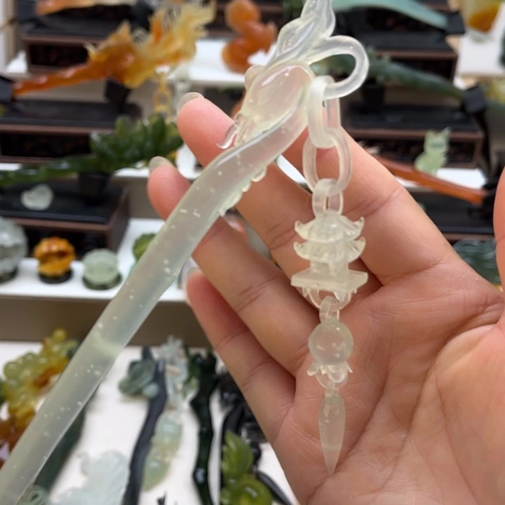 蛇纹石玉未镶嵌岫玉发簪