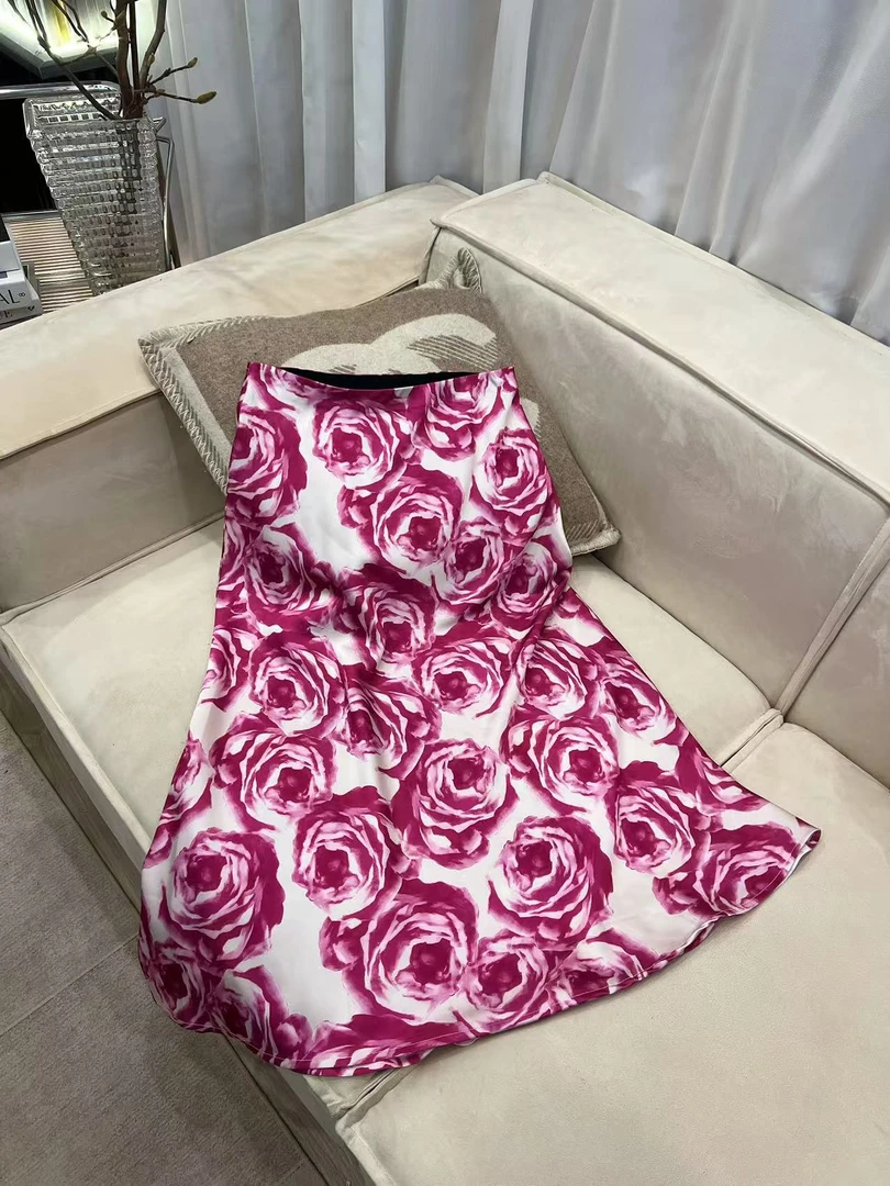 轻奢款粉色玫瑰半身裙气质时尚女士