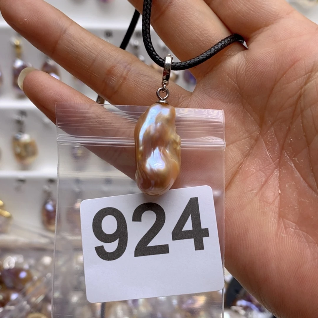 淡水珍珠颈饰银S925镶嵌924