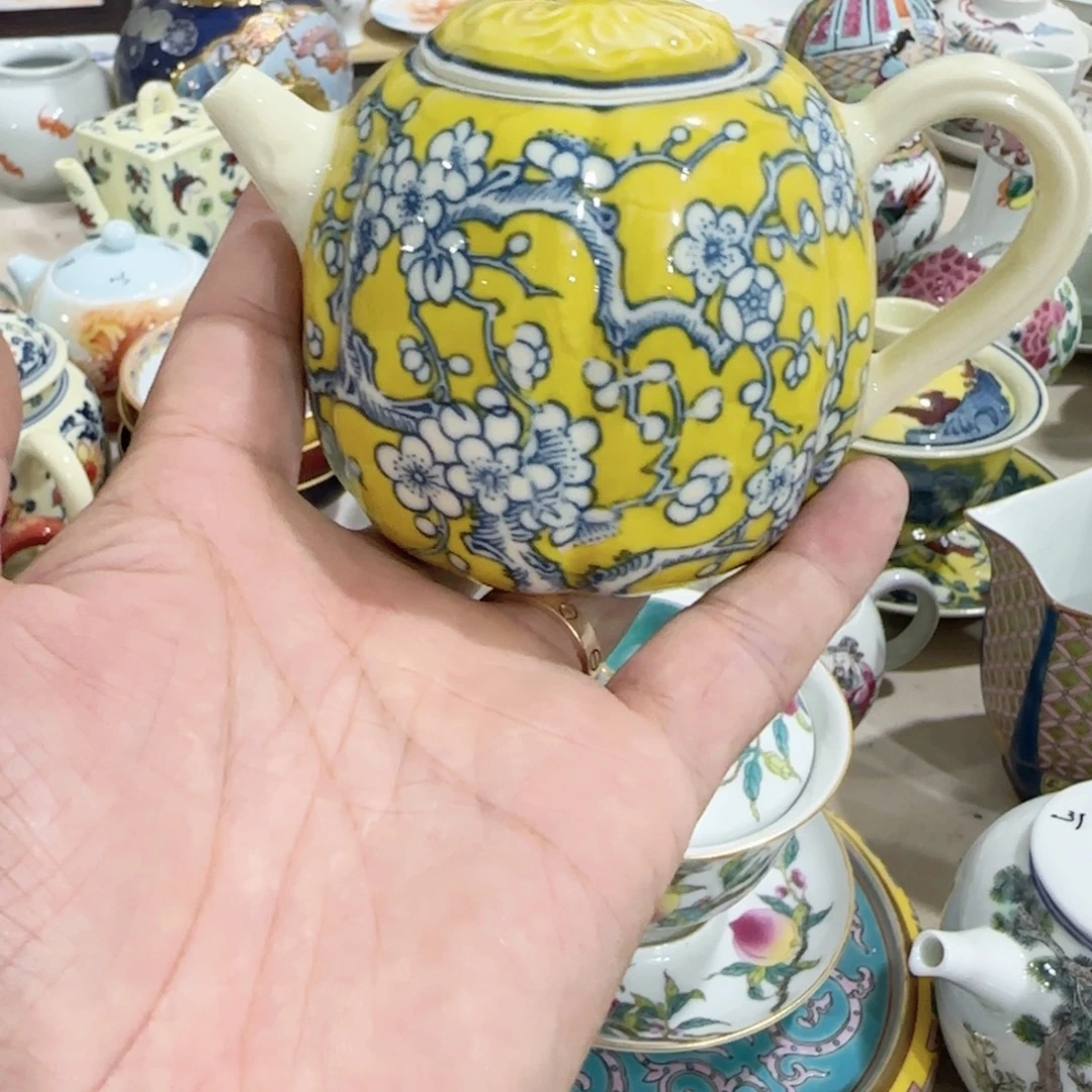 其他手绘瓷器上，手绘瓷器
