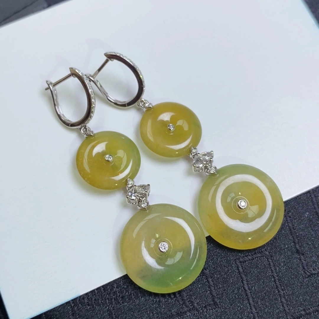 翡翠18K金镶嵌耳饰黄加绿平安扣