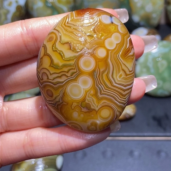 【闪购商品】玛瑙/玉髓未镶嵌珠宝奇石u