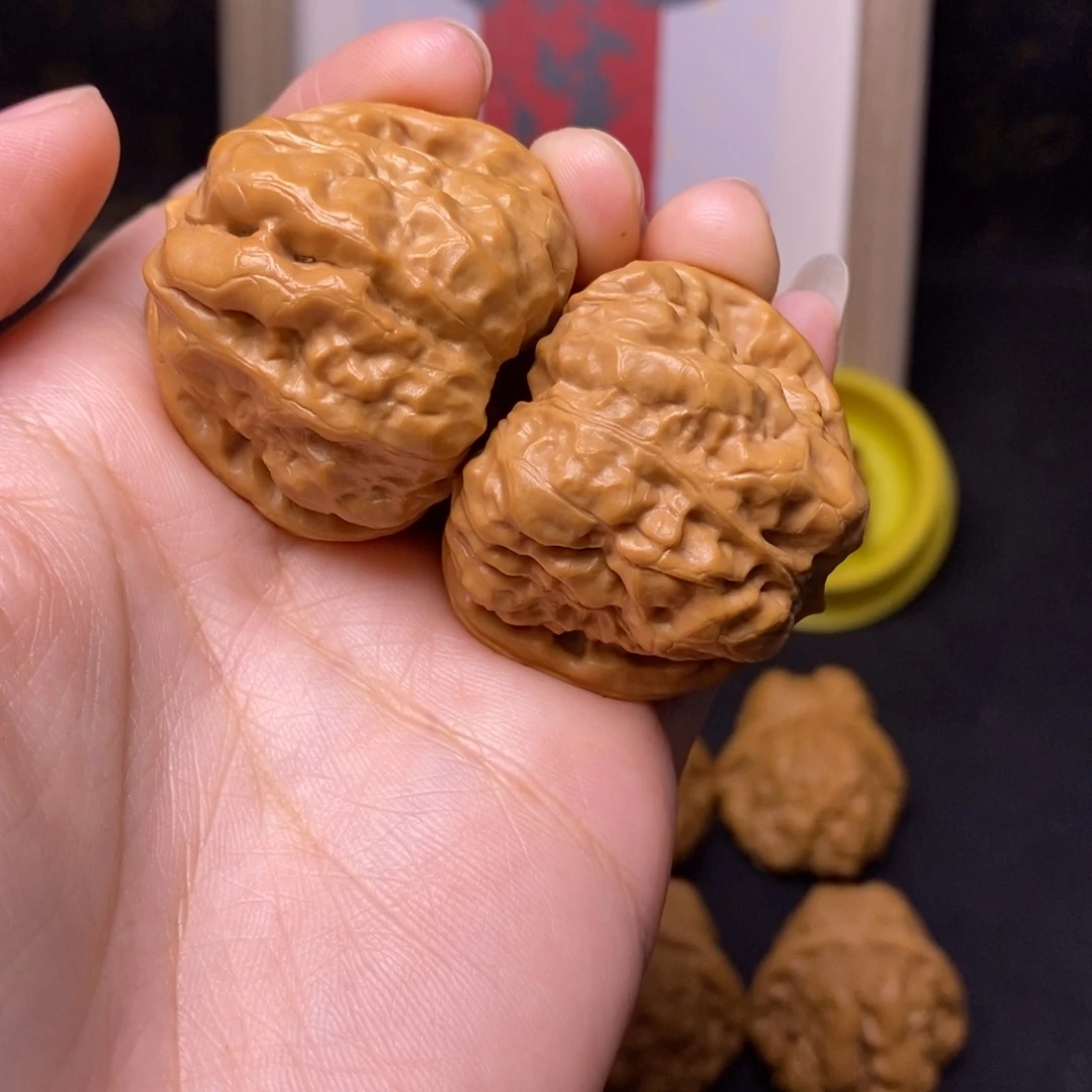 爱***吧文玩核桃吊坠蛤蟆40