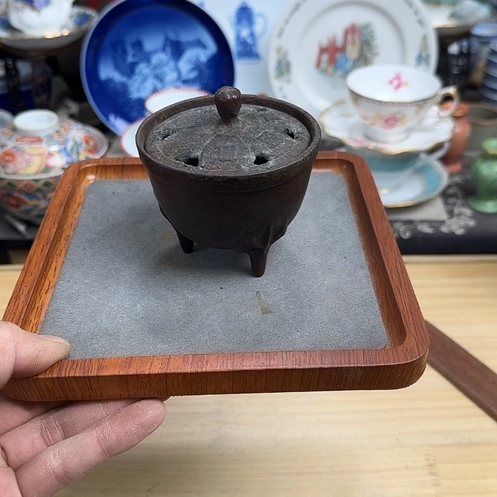 香炉哇啊啊啊老破旧啊啊