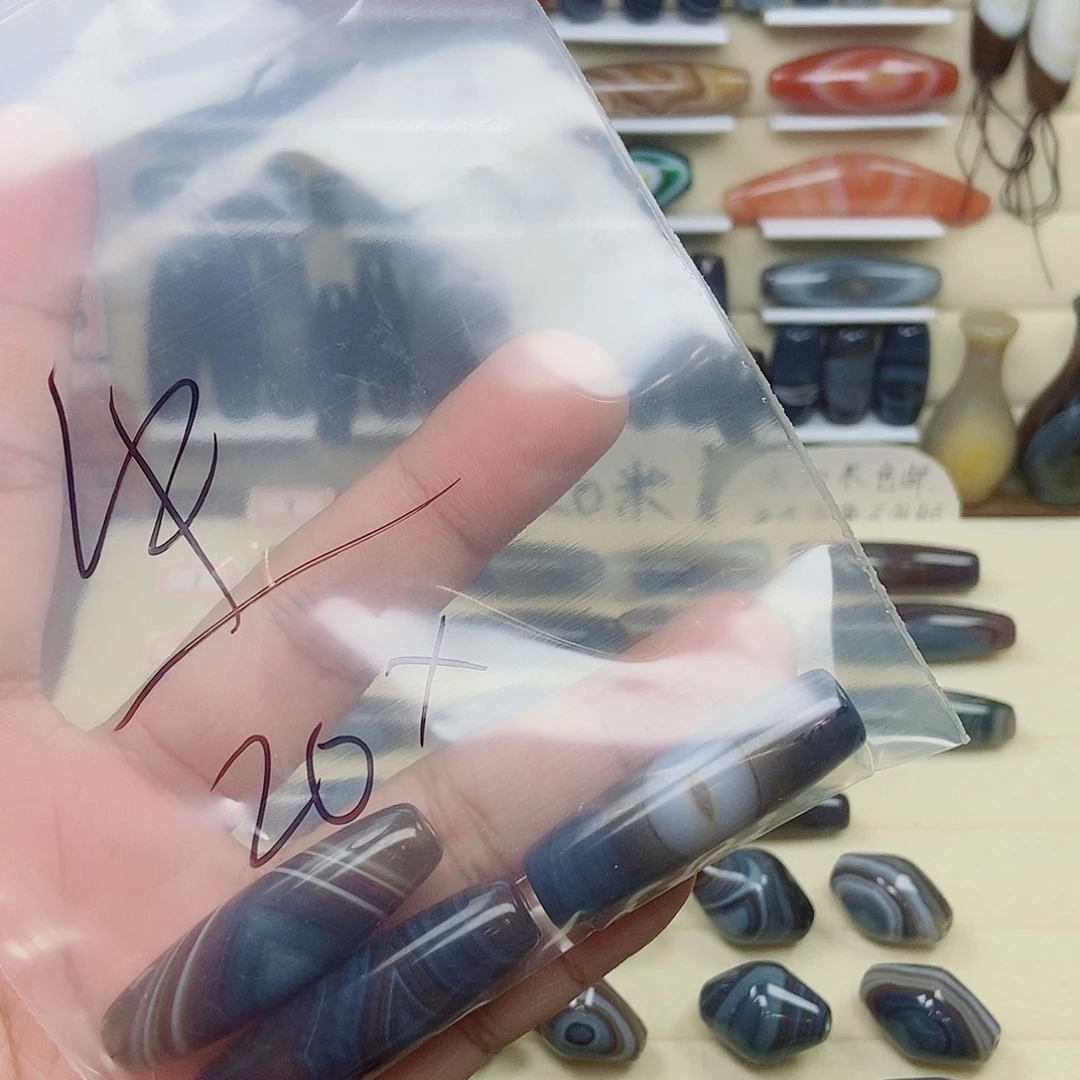 生***玛瑙/玉髓未镶嵌颈饰