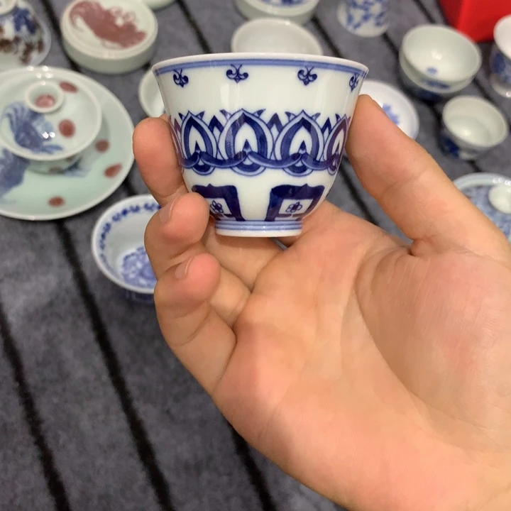 景德镇陶瓷青花主人杯