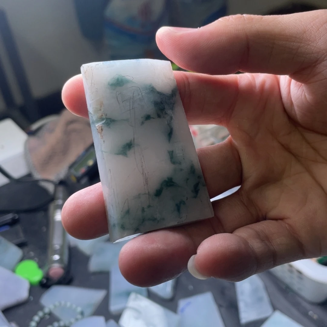 未镶嵌定制翡翠