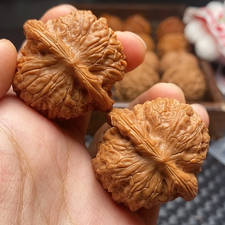 把件桃核39血麒麟