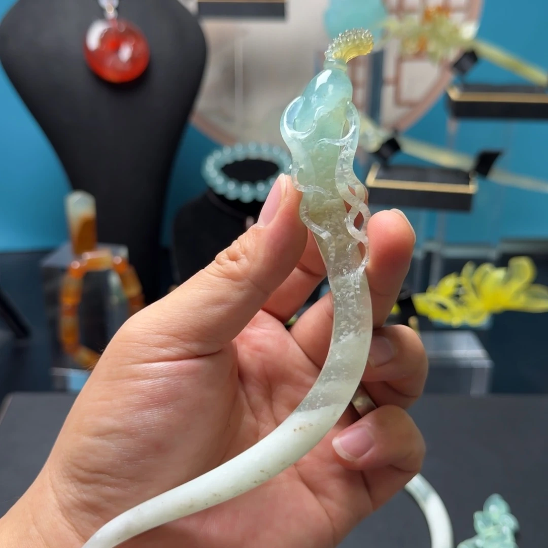 蛇纹石玉未镶嵌发饰