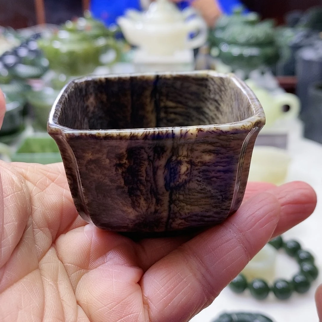 和田玉茶杯未镶嵌